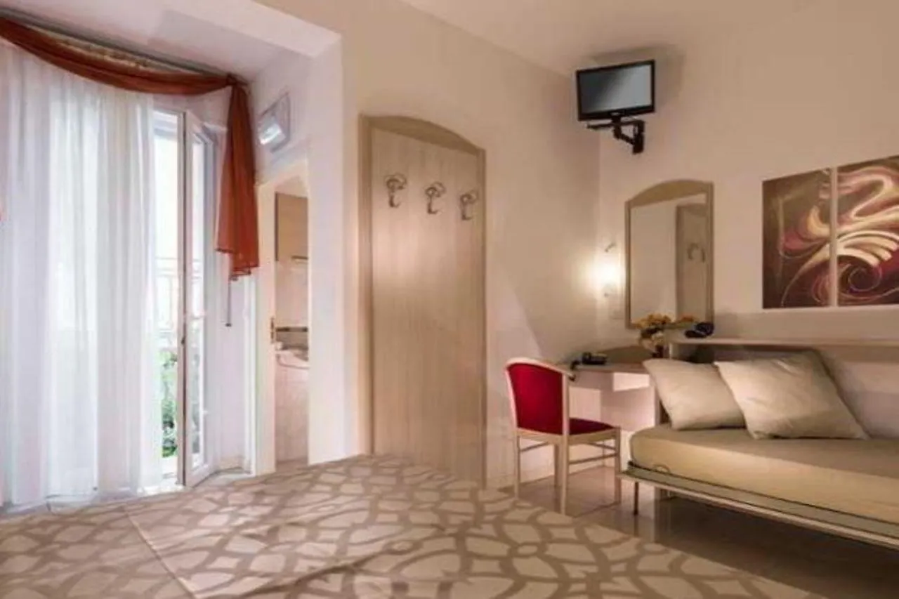 Hotel Ada Rimini