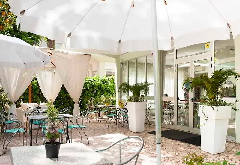 Hotel Ada Rimini 3*,